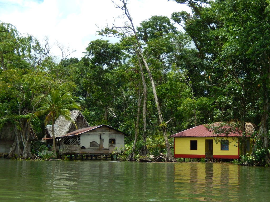 guatemala-atlantico_canon_rio_dulce19