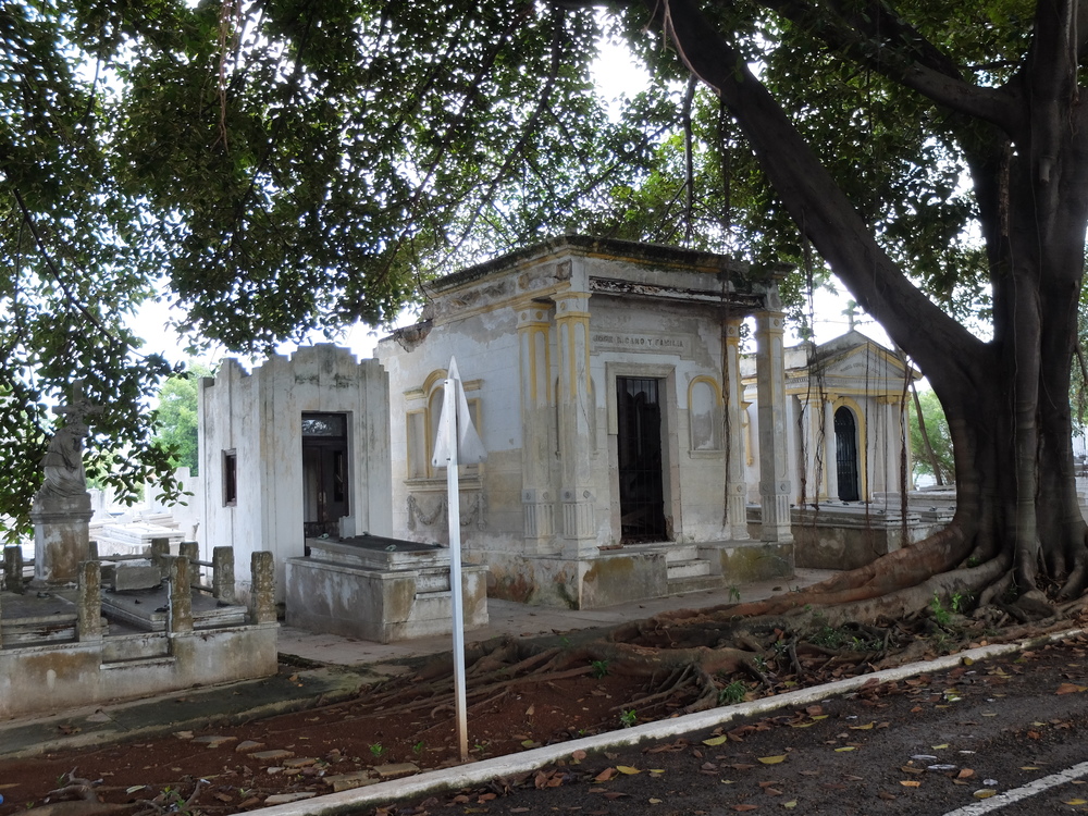 cuba2016la-habana-cementerio-de-colon25