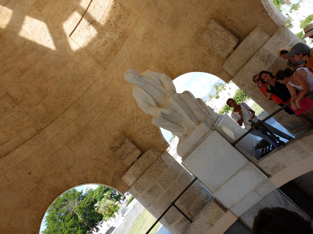 cuba2016santiago-cementerio-santa-ifigenia16