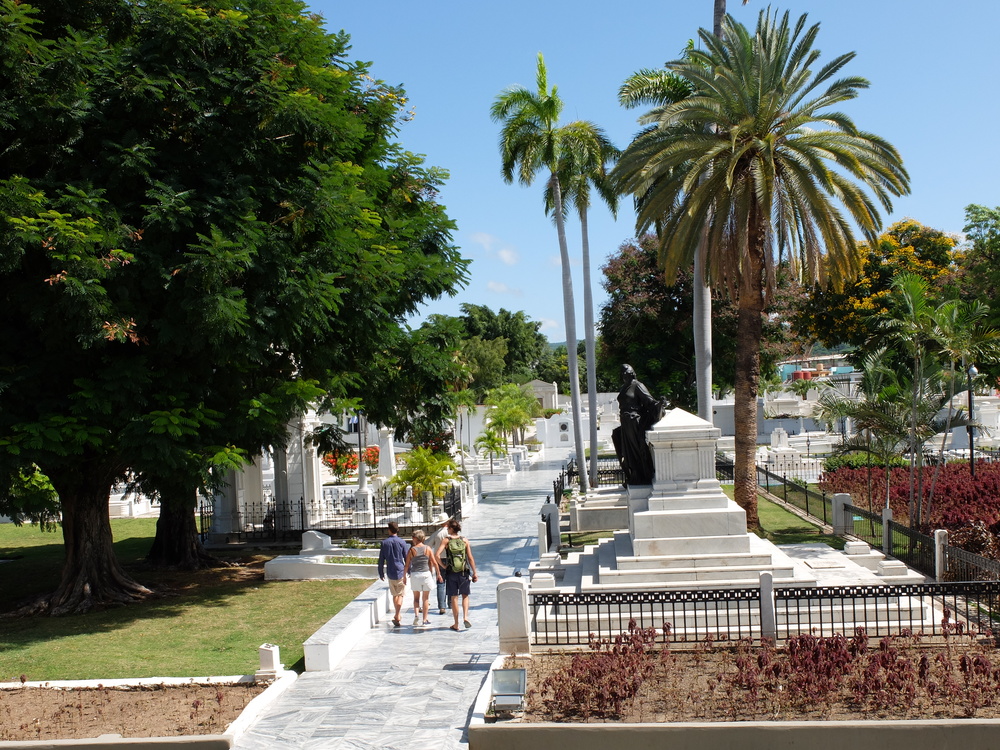 cuba2016santiago-cementerio-santa-ifigenia18