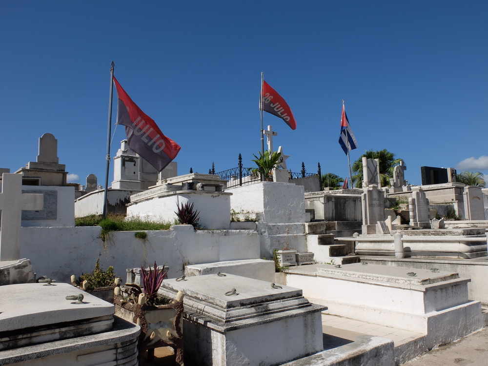 cuba2016santiago-cementerio-santa-ifigenia4