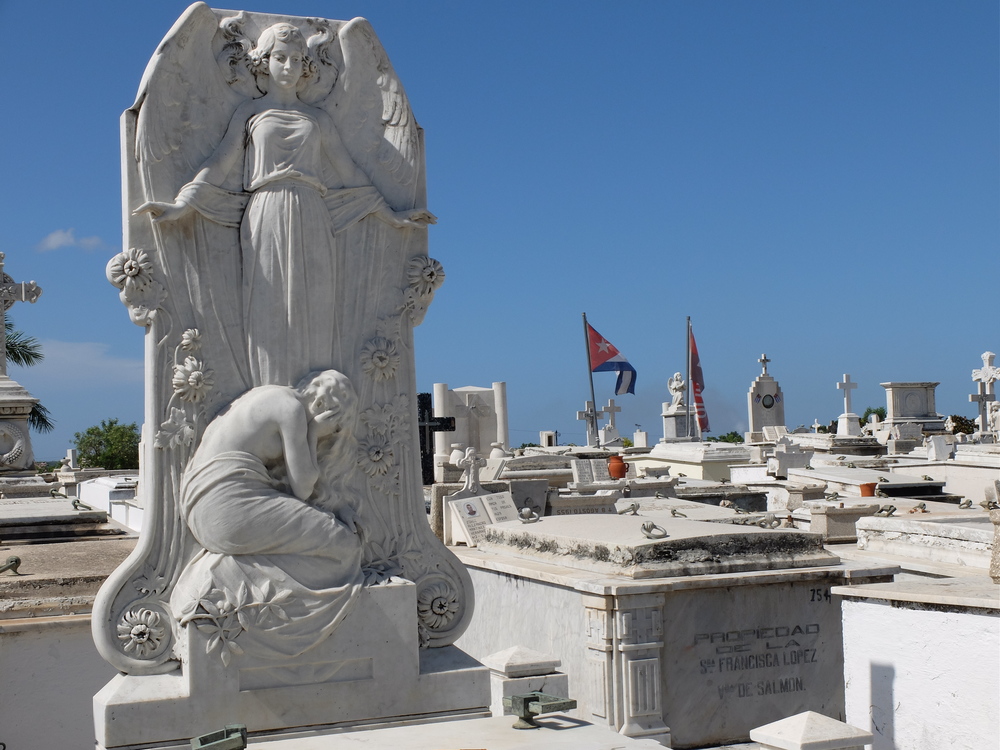 cuba2016santiago-cementerio-santa-ifigenia8