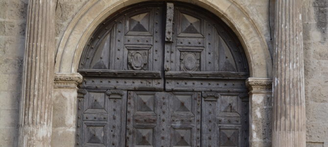 Portes à Arles