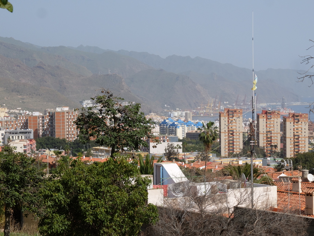 Santa Cruz de Tenerife 1/2 : La ville – La ciudad